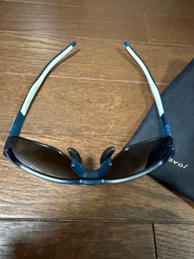 Eyevol FREDRIKSSON ブルー✖️ダークグレー