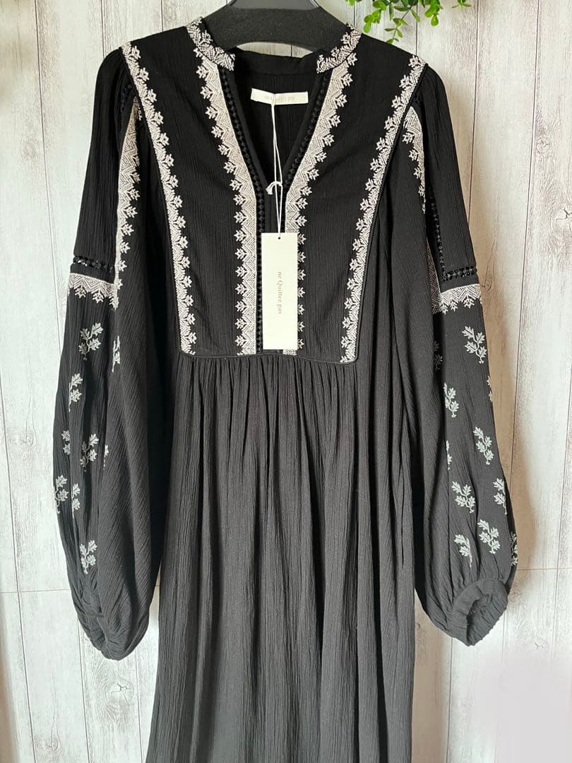 ももこ【ヌキテパ】 コットン ガーゼ リーフ エンブロイダリーヨークドレス