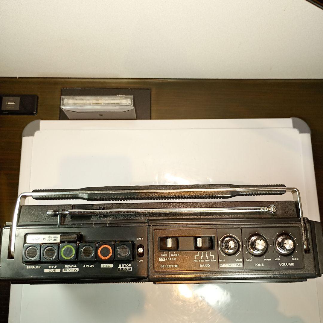 n*a様 日立 BCLラジカセ TRK-5130 整備済み動作品 SWは3.8〜