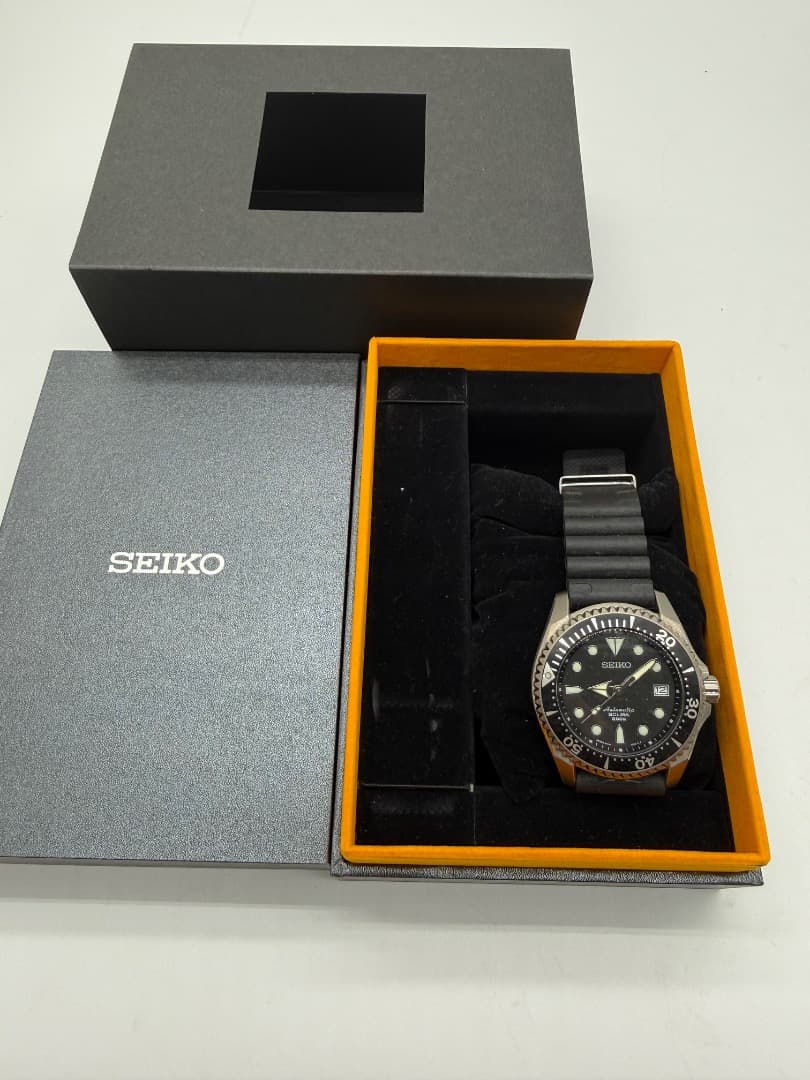 空*人様 SEIKO 腕時計　箱付き