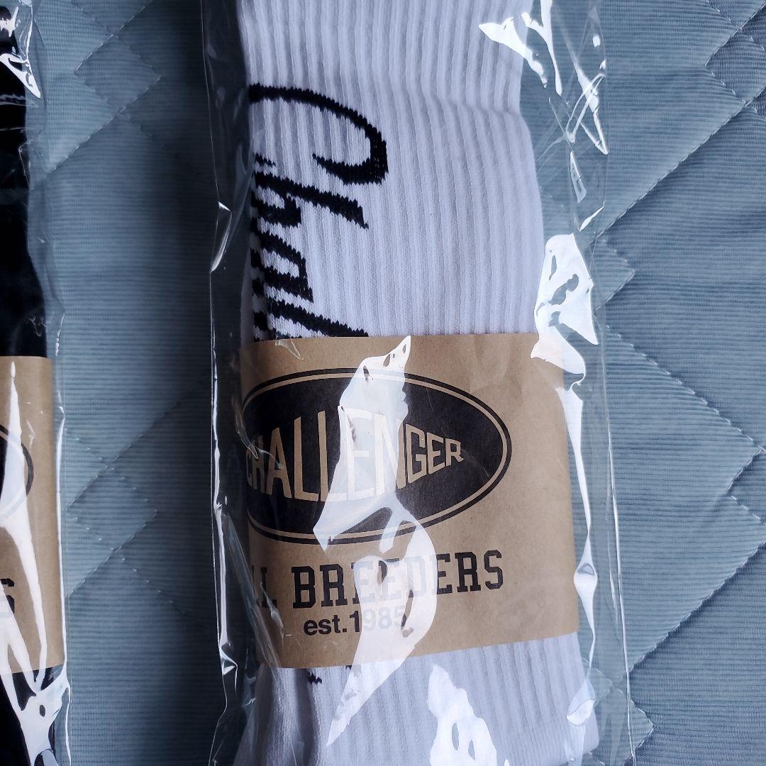 値下げレアCHALLENGERVERTICAL LOGO SOCKS