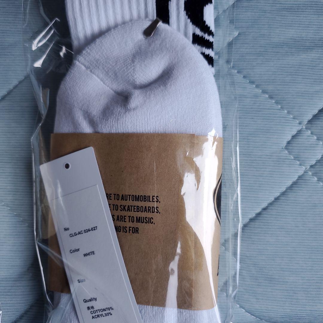 値下げレアCHALLENGERVERTICAL LOGO SOCKS