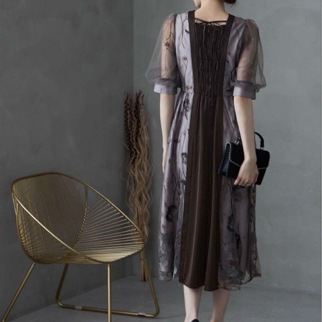 etoll. 刺繍レースVネックドレスワンピース パープル　M