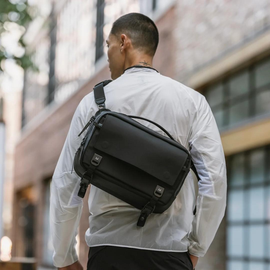 か*い様 【新品未使用】 Black Ember GRIP SLING 12