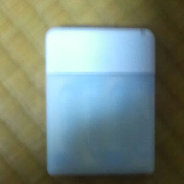 電池式携帯充電器