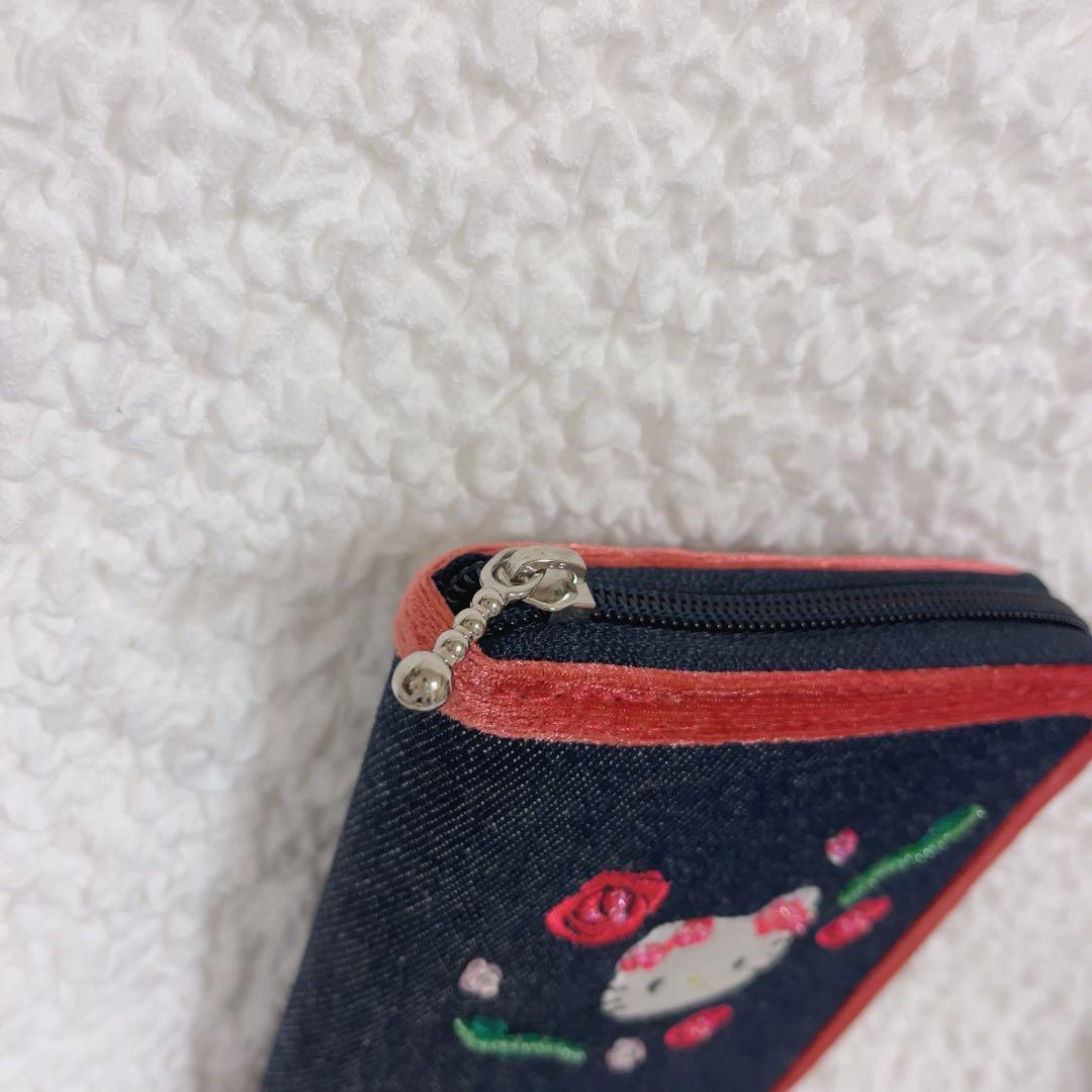 希少　ハローキティ　サンリオ　デニム　手帳　ケース　ポーチ　未使用
