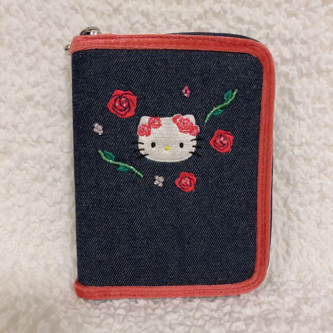 希少　ハローキティ　サンリオ　デニム　手帳　ケース　ポーチ　未使用