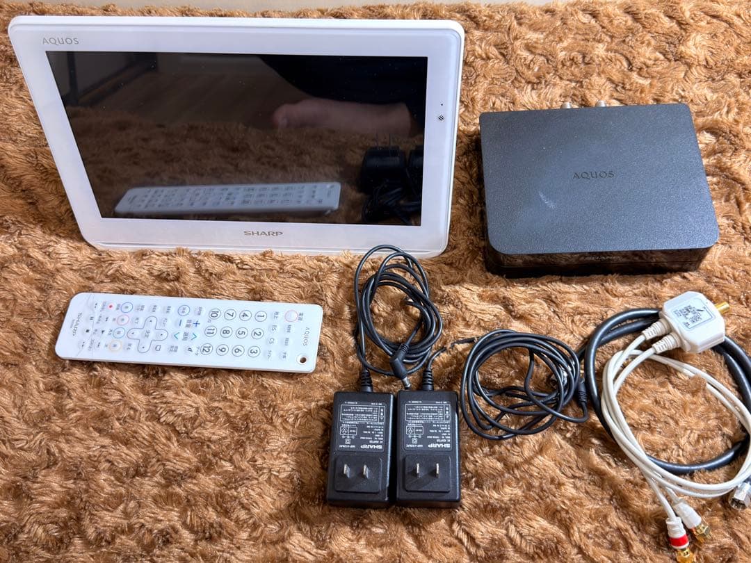 シャープ ポータブル液晶テレビ AQUOS 2T-C12AF