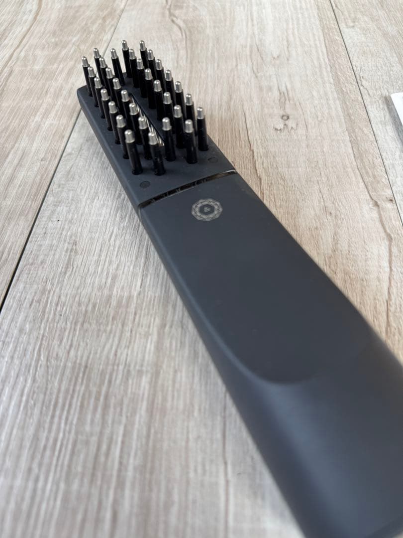 最安値！18万円で購入した！電気パリブラシ！ 美顔器！3回程使用