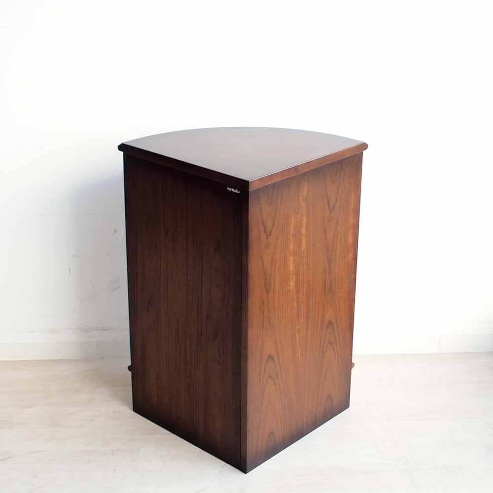 カリモク/karimoku コロニアル コーナキャビネット ZR24228