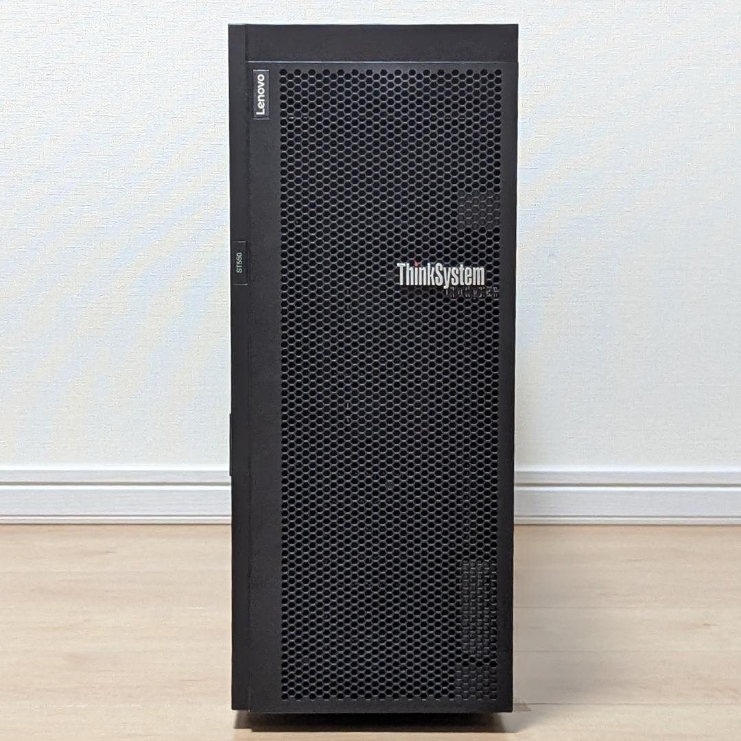 サーバー Lenovo ThinkSystem ST550; Xeon Gold 6230