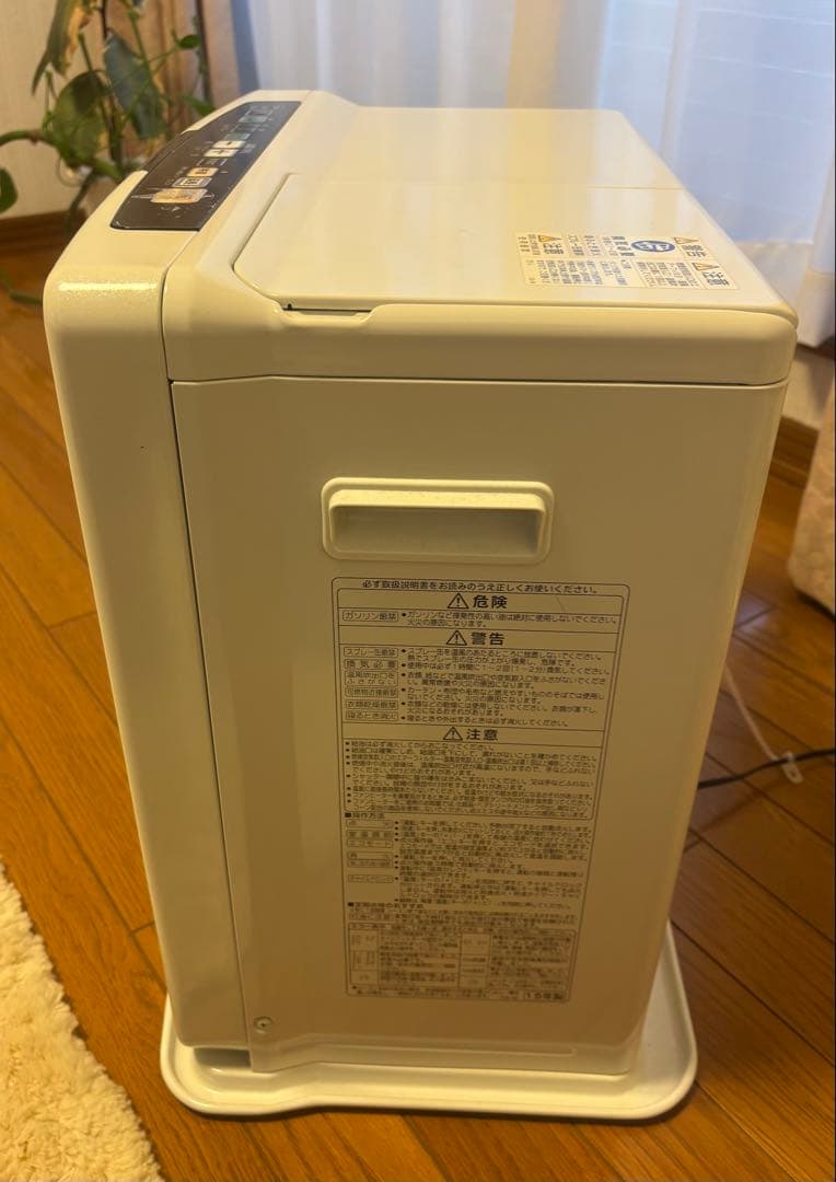 美品CORONA 石油ファンヒーター コロナFH-VX5715BYパールホワイト