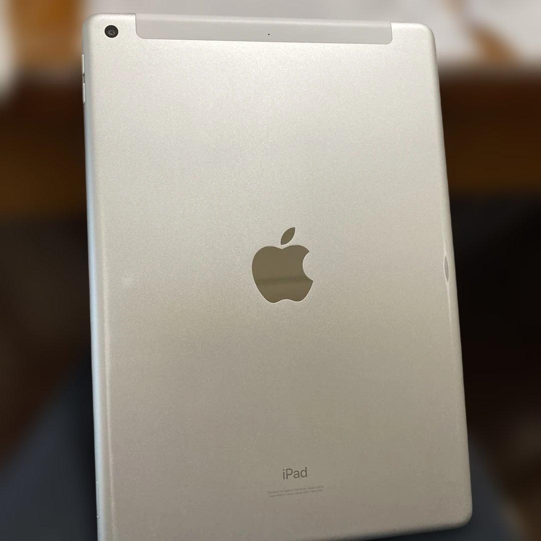 【USED】iPad本体 第8世代 32GB 動作確認済