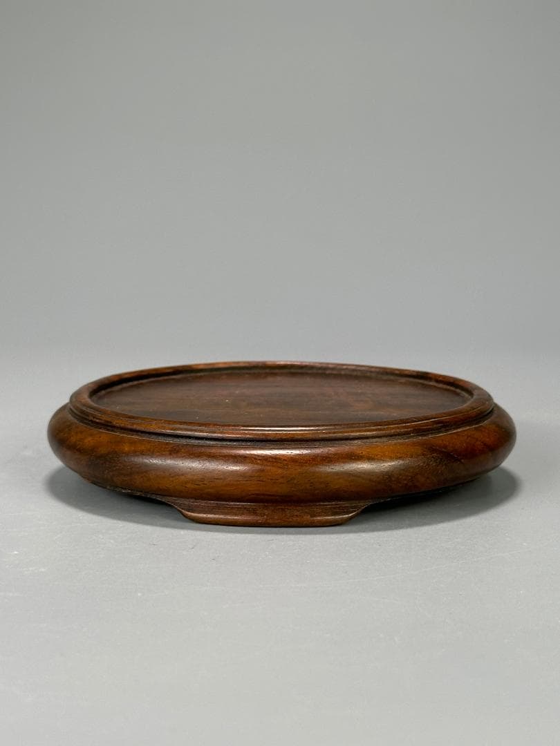 中国美術　明朝　明時代　龍泉窯　花卉文瓶　花瓶花器　花入　唐木台　時代共箱　唐物