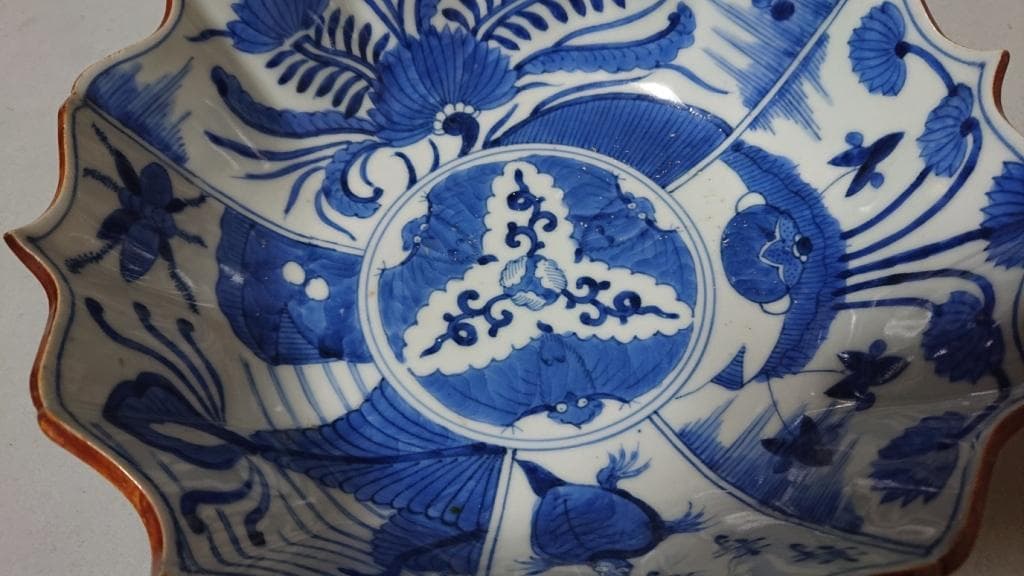 59　旧家蔵出し　古伊万里　輪花　染付　鉢　万暦年製銘