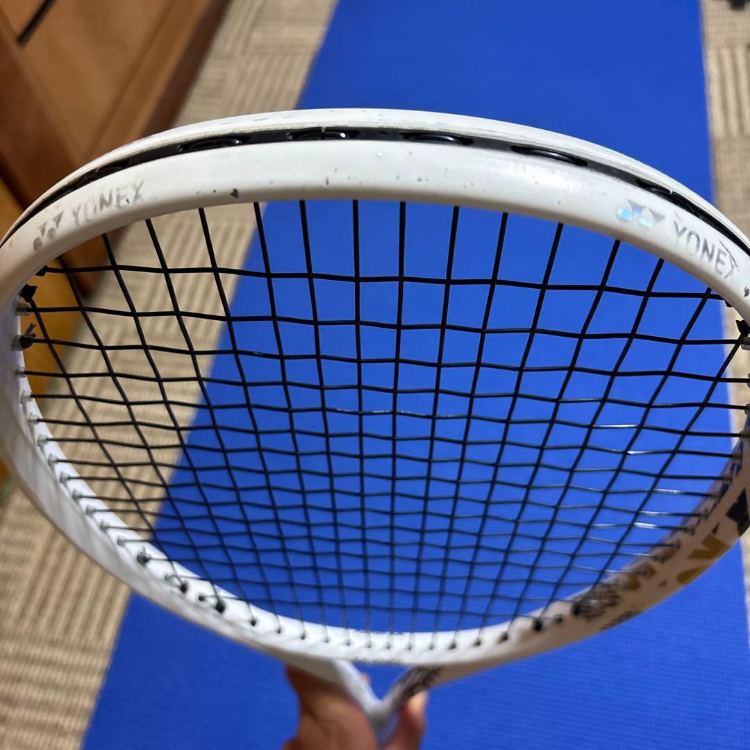 YONEX ジオブレイク70S マットホワイト
