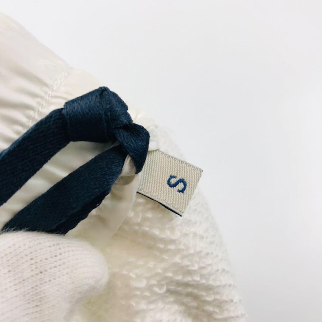 新品未使用★モンクレール・ラインストーンワッペン付 ショートパンツ(S)