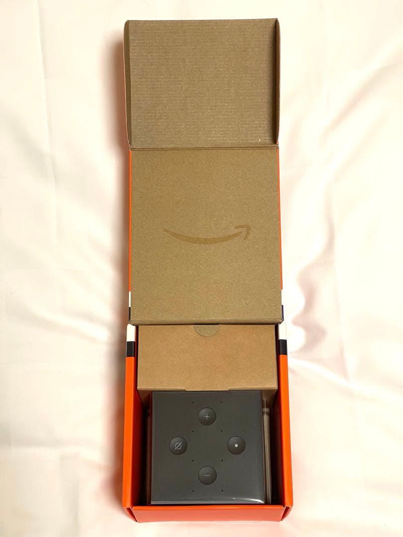 Fire TV Cube 4K HDR Alexa対応