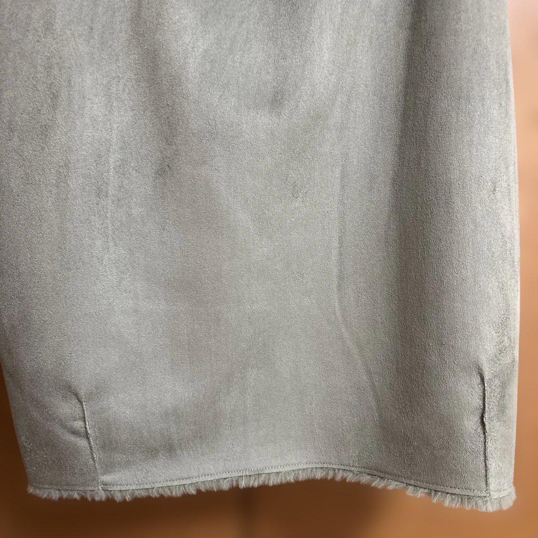 スリードッツ　リバーシブル　ムートンベスト