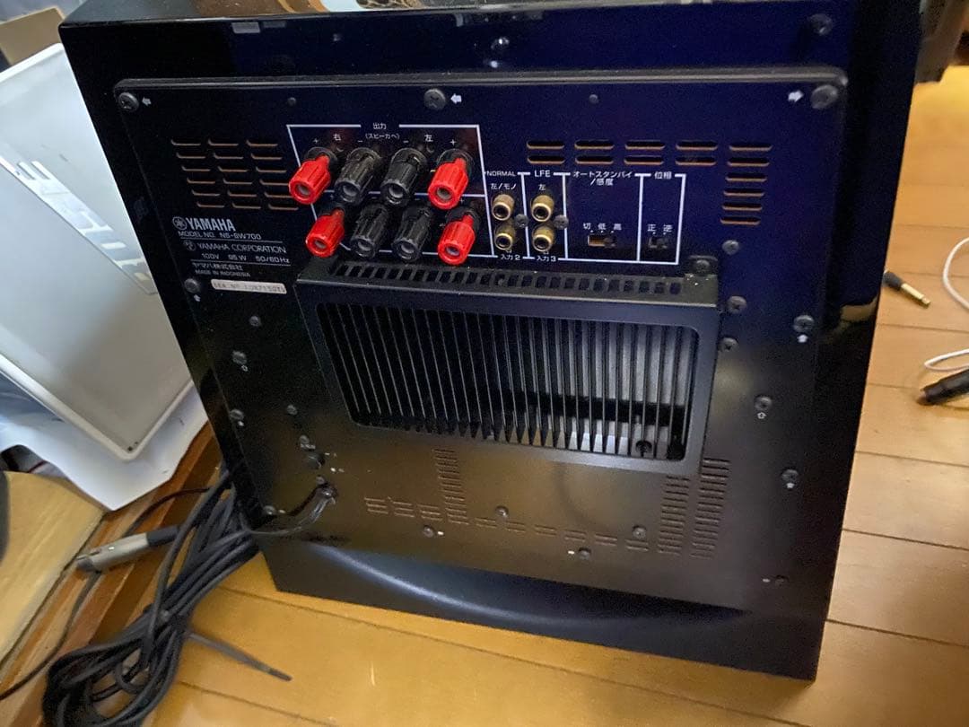 YAMAHA NS-SW700［BP:ピアノブラック］［ヤマハ］サブウーファー