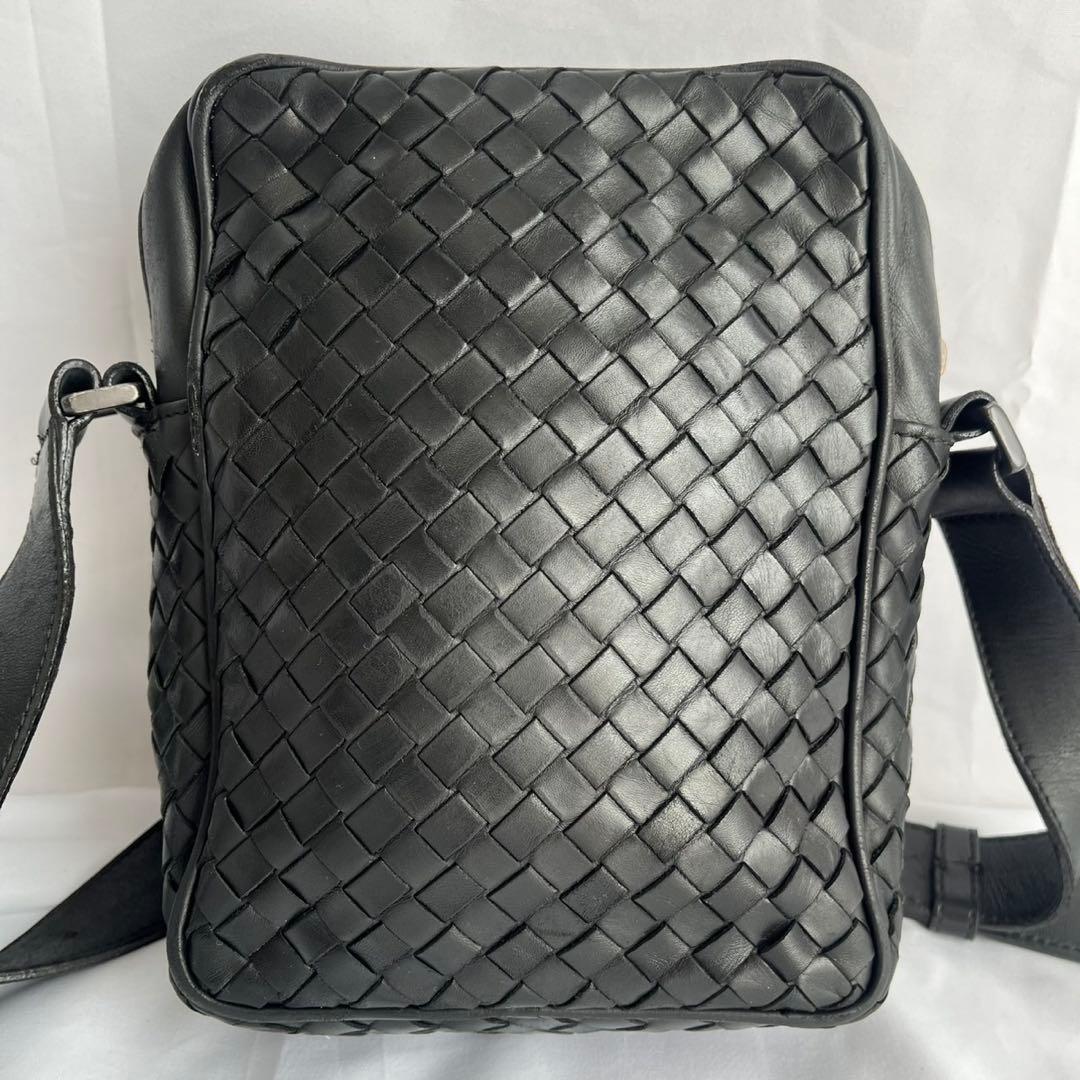 ✨️極美品✨️ BOTTGAVENETA イントレチャート ショルダーバッグ　黒
