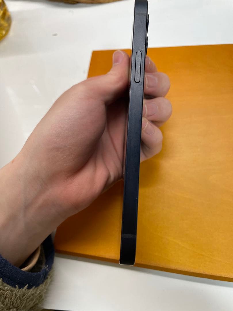 iPhone12 ブラック　64GB SIMフリー