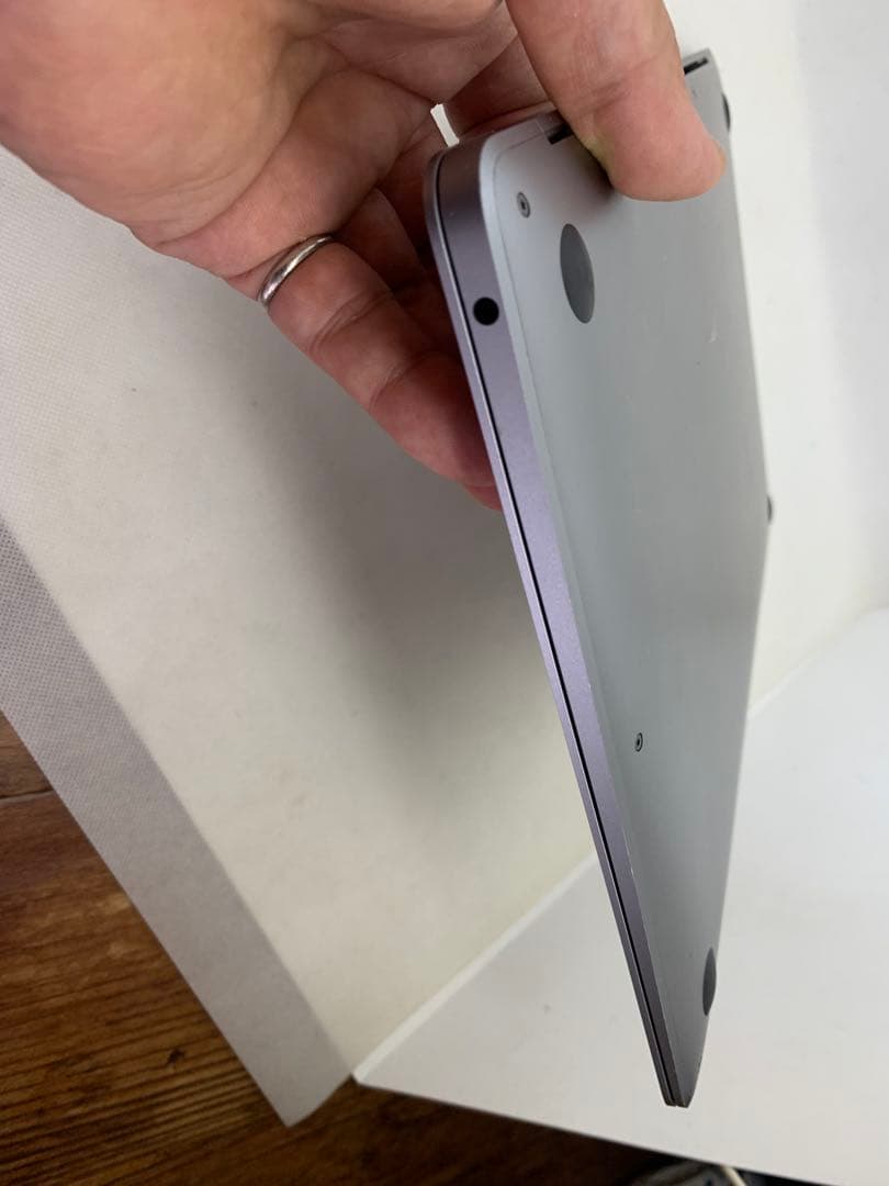 MacBook Air 2020 M1 8GB SSD 256GB tおおまけ