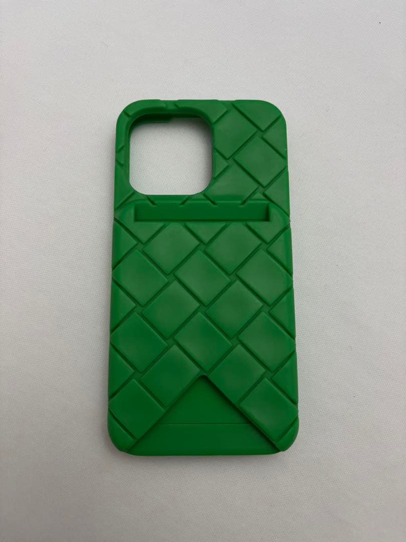 ボッテガヴェネタ　13proケース