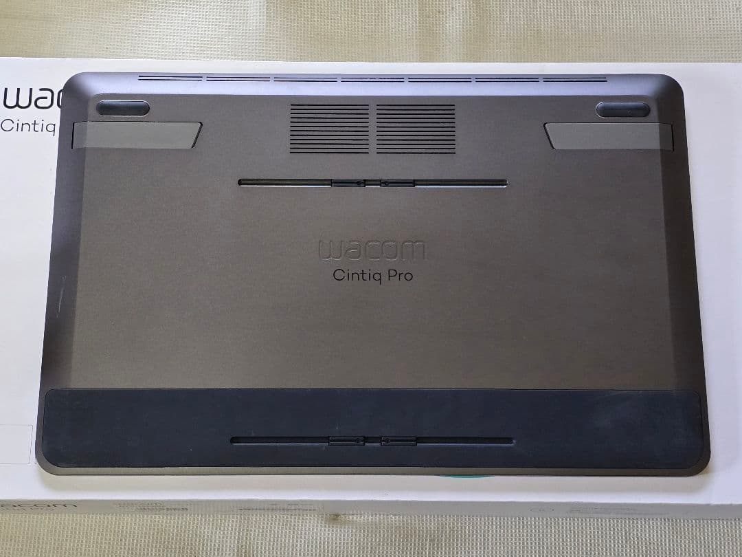 Wacom Cintiq Pro 16 DTH-1620/AK0 美品