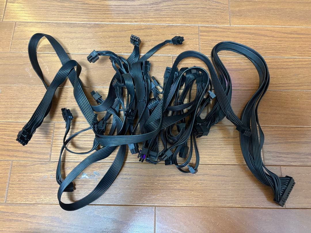 電源ユニット Thermaltake TOUGHPOWER Grand RGB 1050W