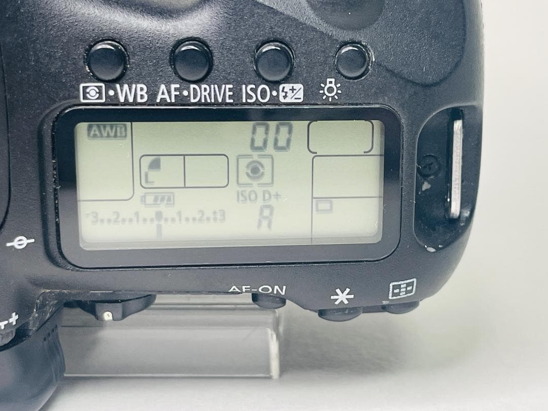 Canon キヤノン EOS 7D デジタル一眼レフ カメラ 動作未確認