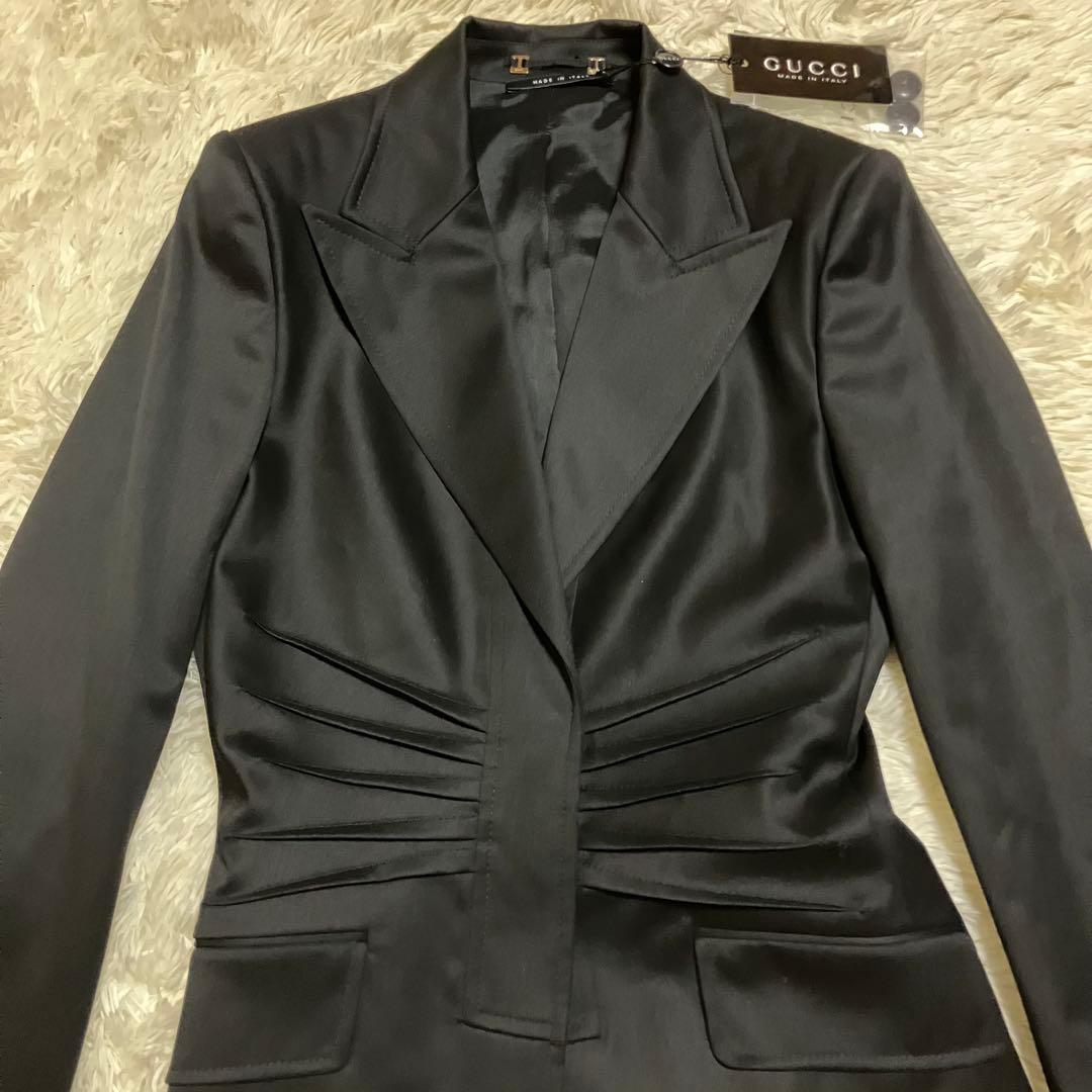 未使用　グッチ　ギャザー　デザイン　テーラード　ジャケット　ブラック