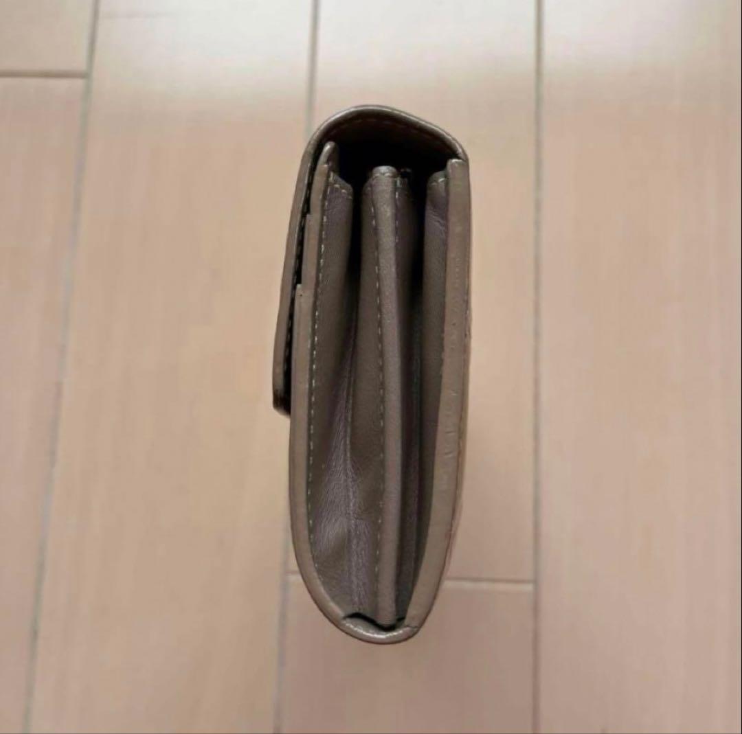 【ぺこ】ルイヴィトン ヴェルニ 長財布