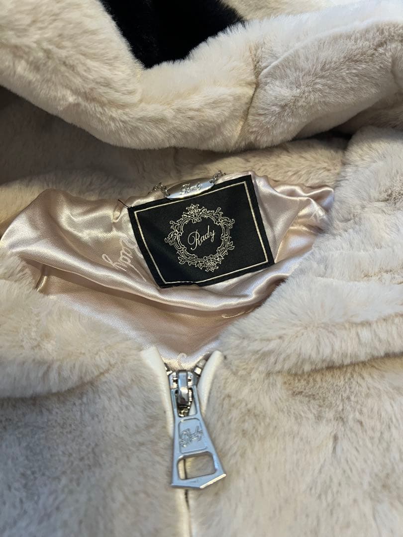 【茶】Rady ファーブルゾン ベージュ M