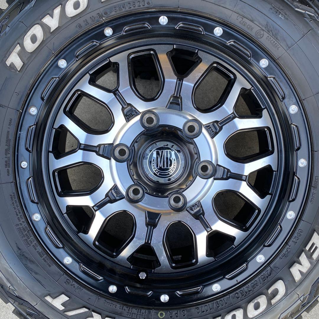 中古トーヨーオープンカントリーR/Tタイヤホイールセット　200系ハイエース