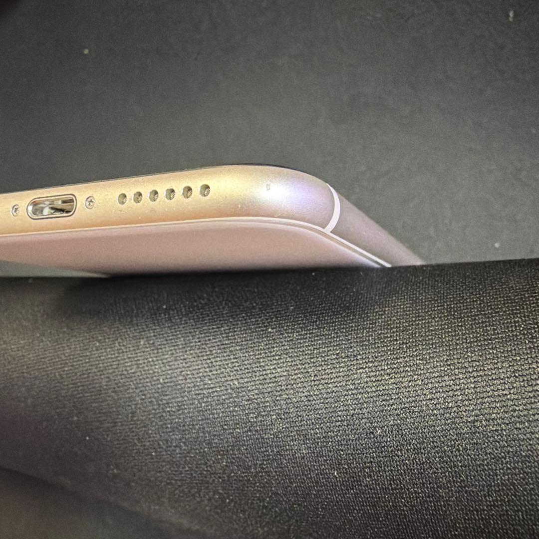 iPhone SE第三世代 スターライト 256GB