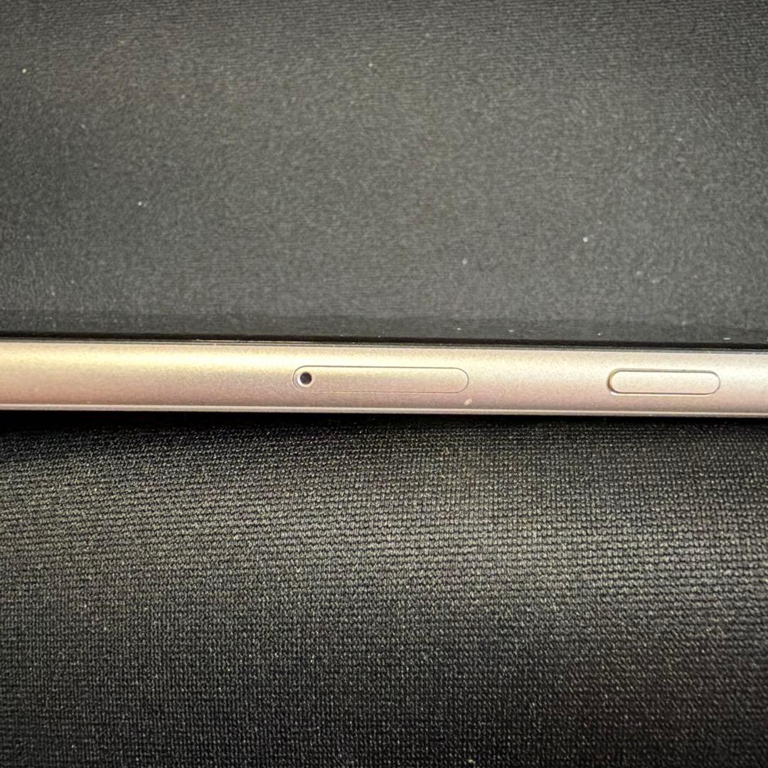 iPhone SE第三世代 スターライト 256GB