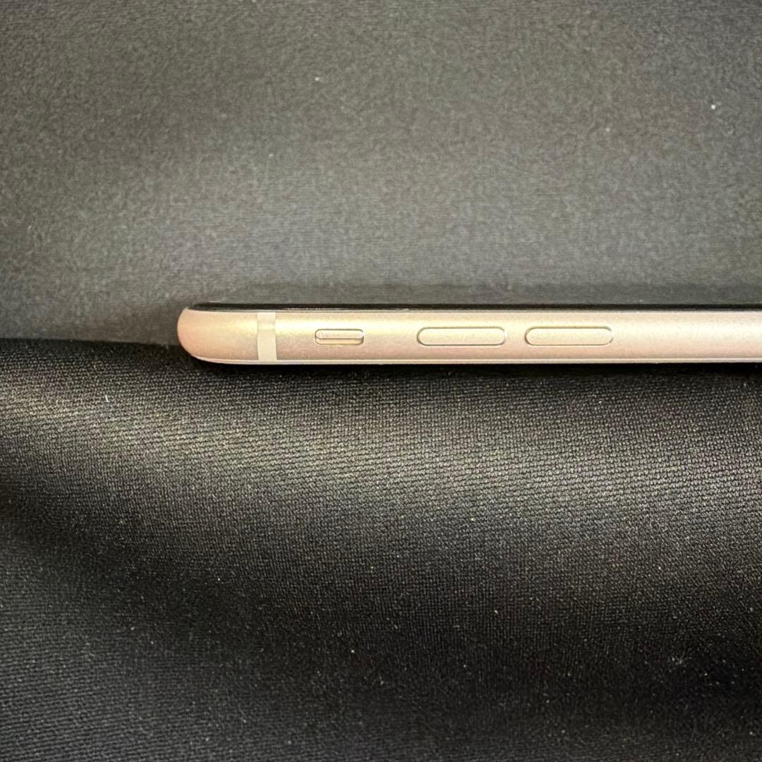 iPhone SE第三世代 スターライト 256GB