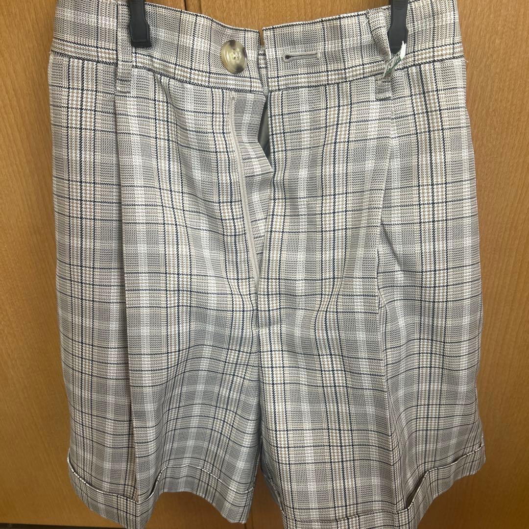 ラブトキシック　卒服　フォーマル　Lサイズ　ショートパンツ