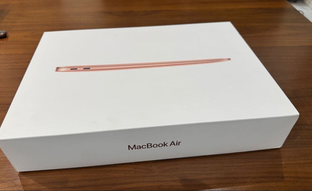 MacBook Air M1 ゴールド