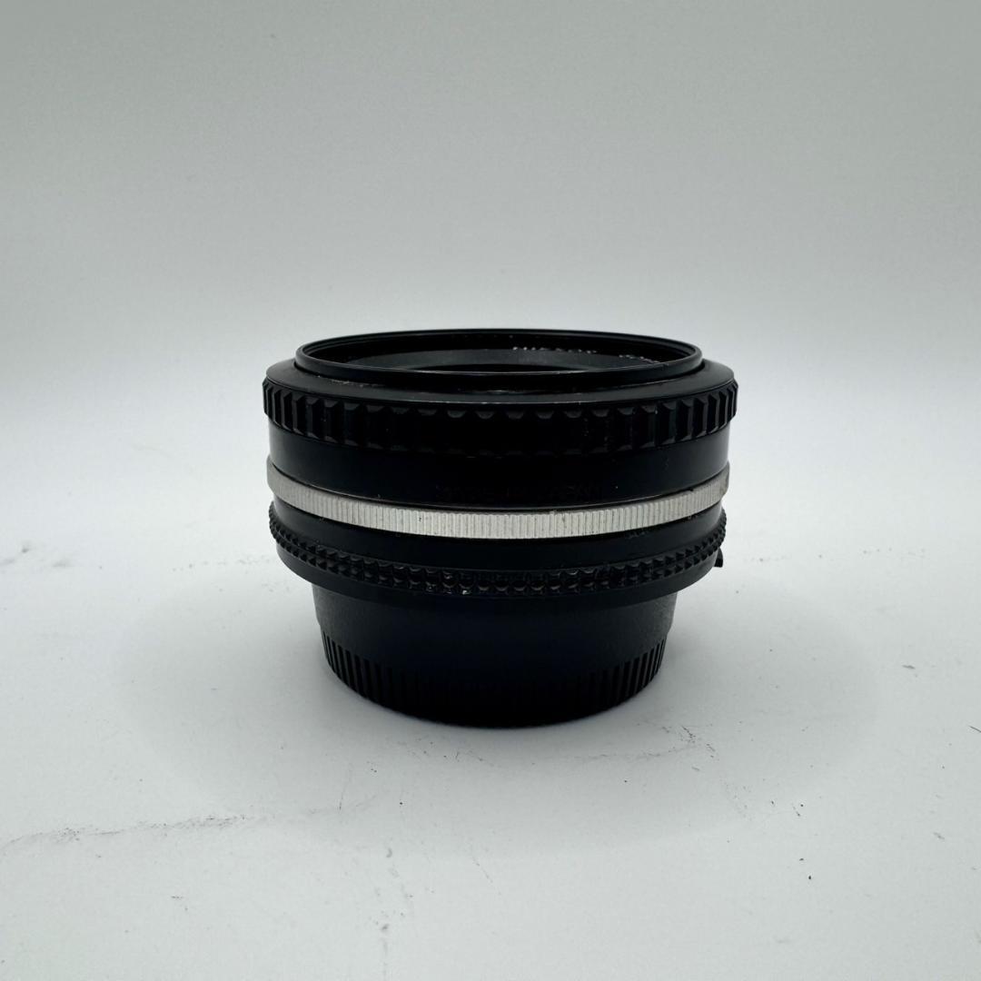 【中古】Nikon AI-S 50mm F1.8 Fマウント MF一眼レフ用