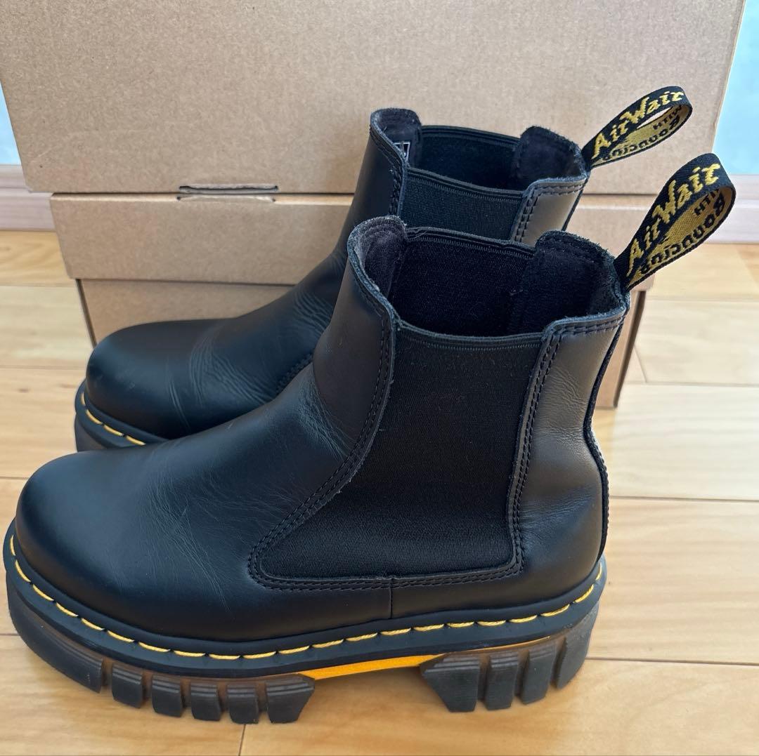 ドクターマーチンサイドゴアブーツ