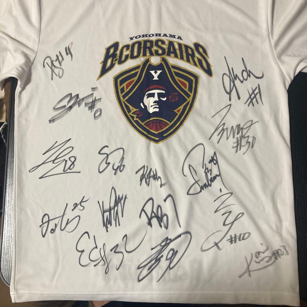 横浜ビー•コルセアーズ　サイン入りＴシャツ 河村勇輝