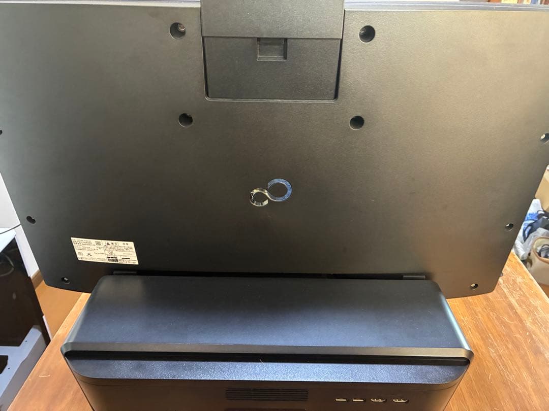 富士通 ESPRIMO FH90/B3 23.8液晶オールインワンPC i7