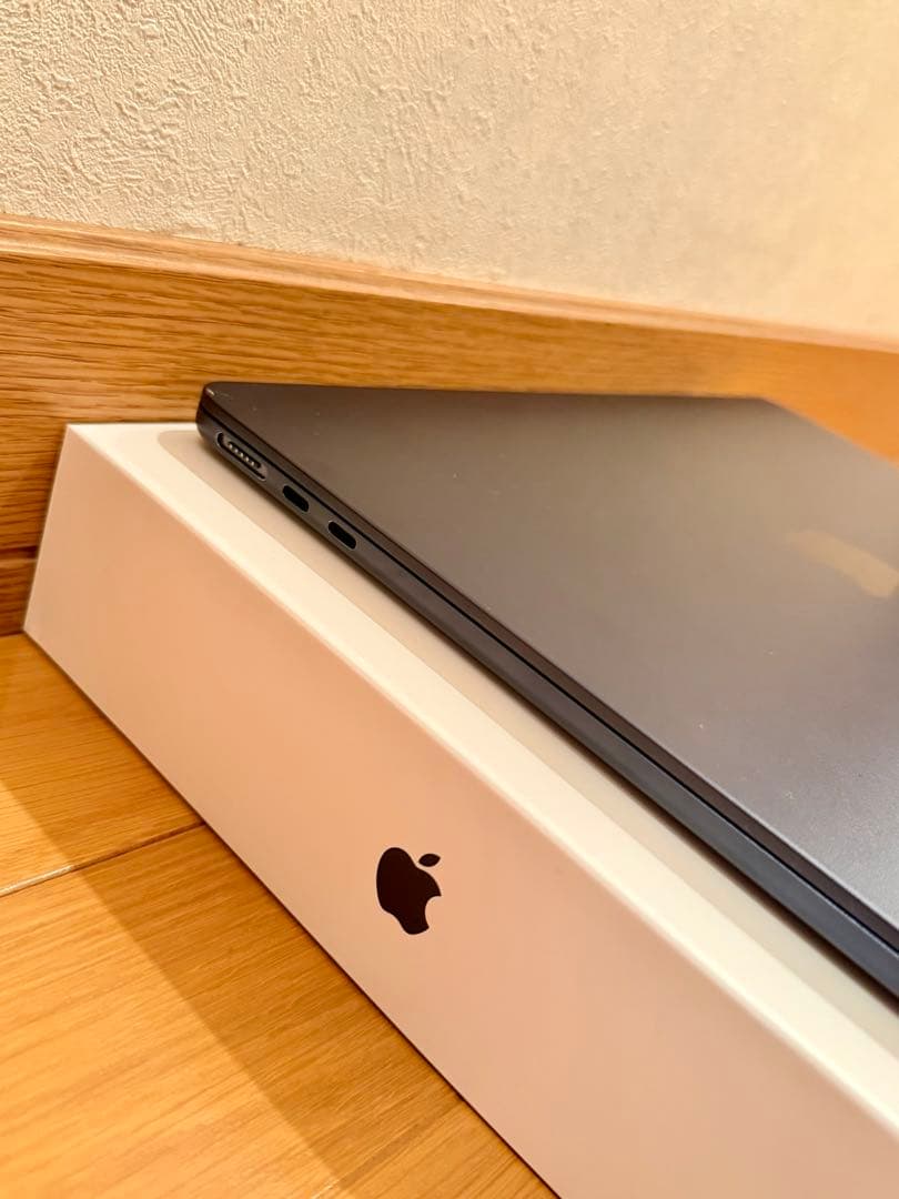 MacBook Air M2 13.6インチ ミッドナイト