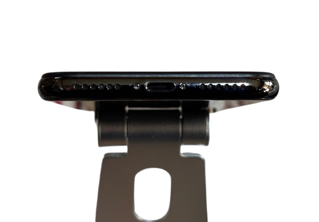 【超美品】iPhone X 256GB SIMフリー