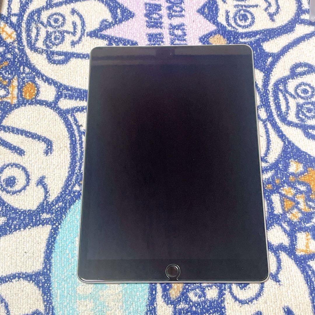 Apple 美品 iPad 第9世代 シルバー