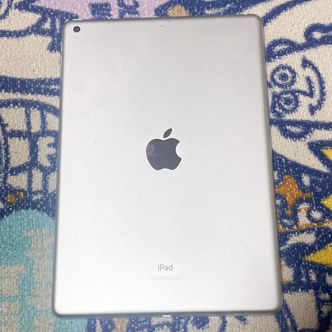 Apple 美品 iPad 第9世代 シルバー