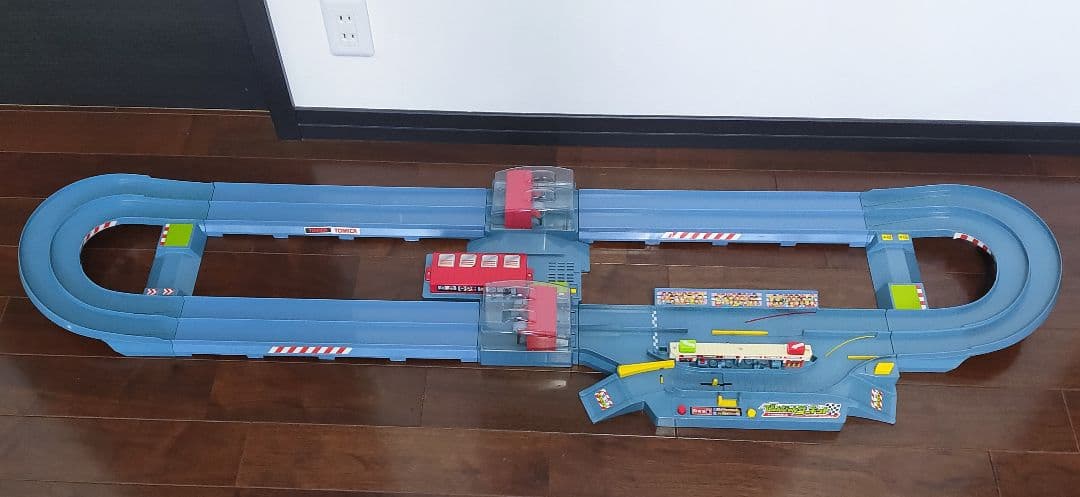 トミカ びゅんびゅんサーキット ビッグタワーサーキット セット