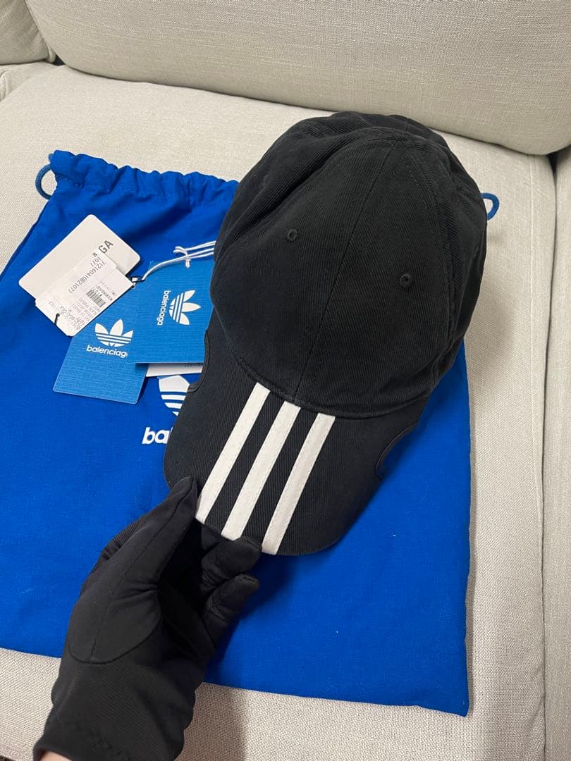 新品未使用balenciaga adidasベースボールキャップブラック